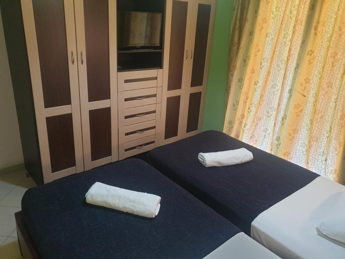 Apartment Rina Sarandë エクステリア 写真