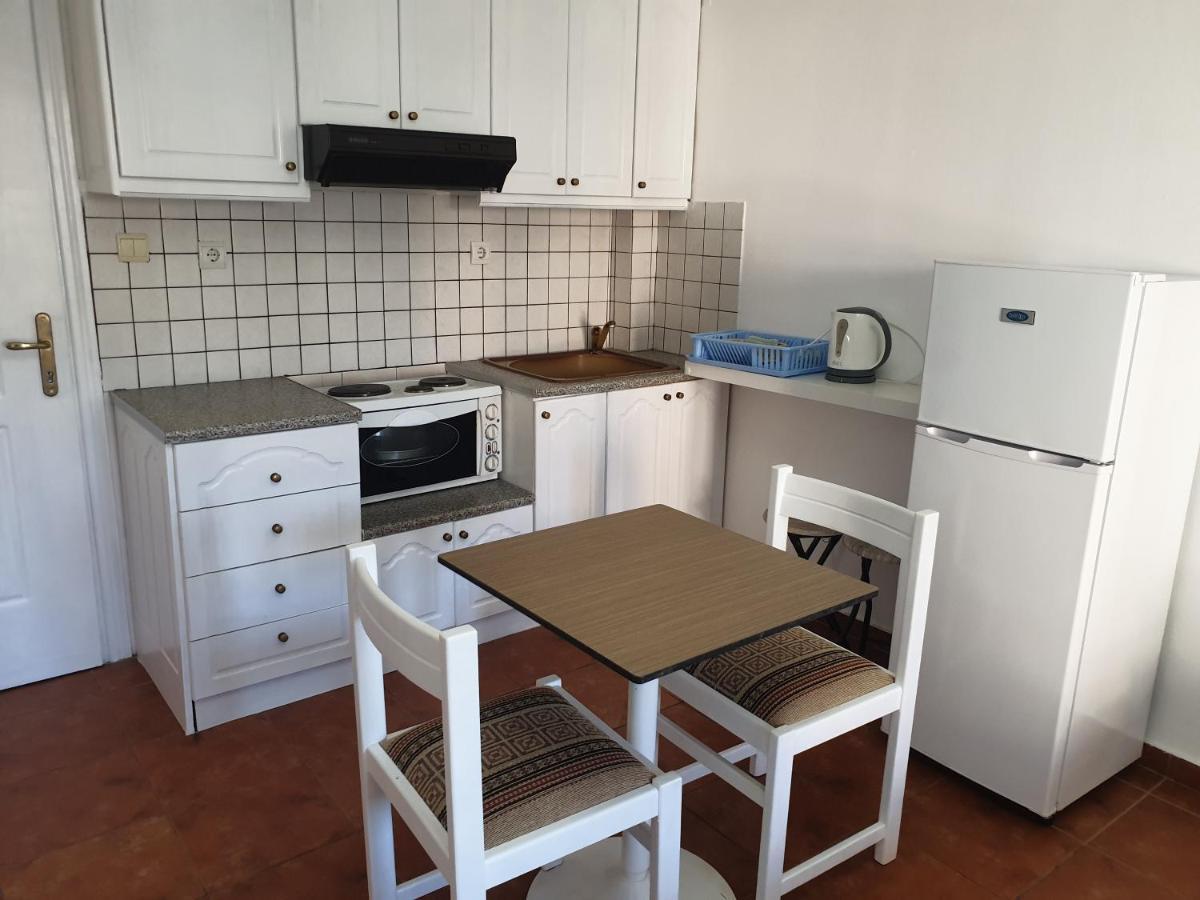 Apartment Rina Sarandë エクステリア 写真