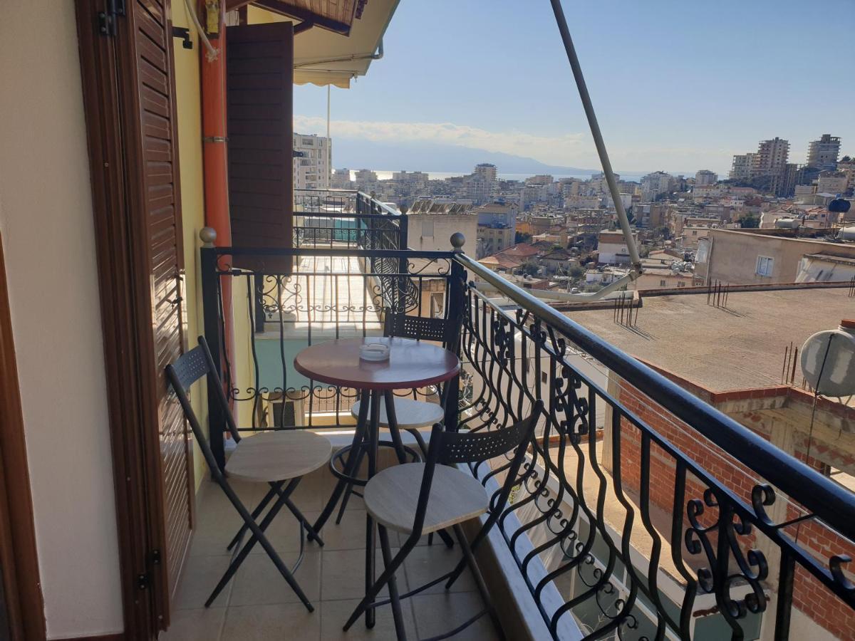 Apartment Rina Sarandë エクステリア 写真