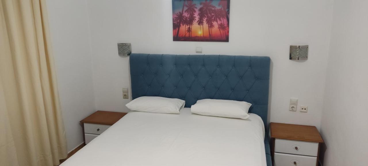Apartment Rina Sarandë エクステリア 写真