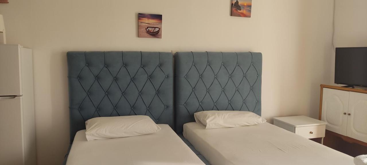 Apartment Rina Sarandë エクステリア 写真