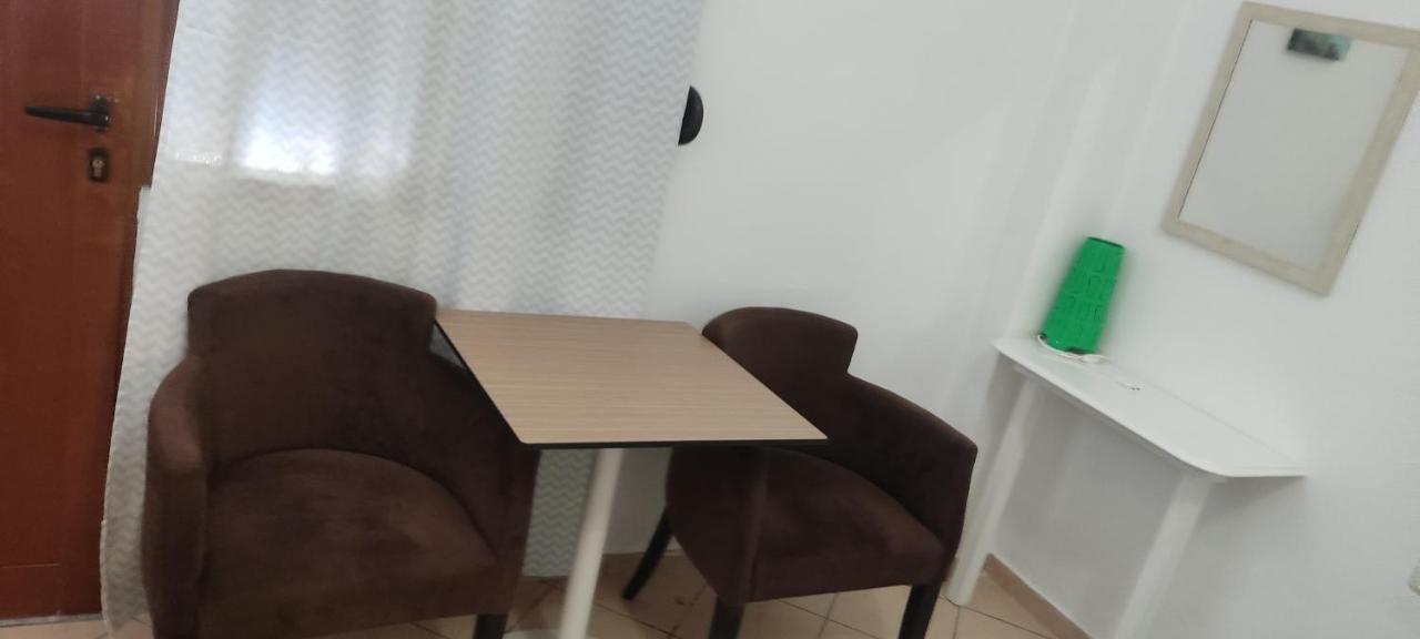 Apartment Rina Sarandë エクステリア 写真