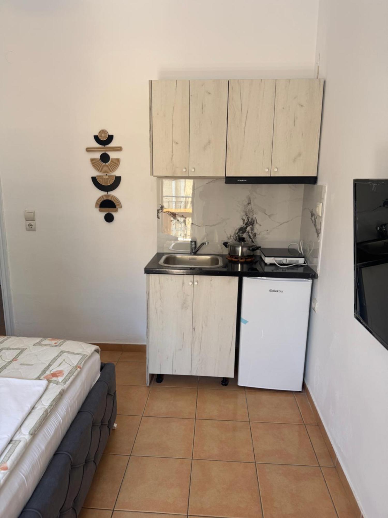Apartment Rina Sarandë エクステリア 写真