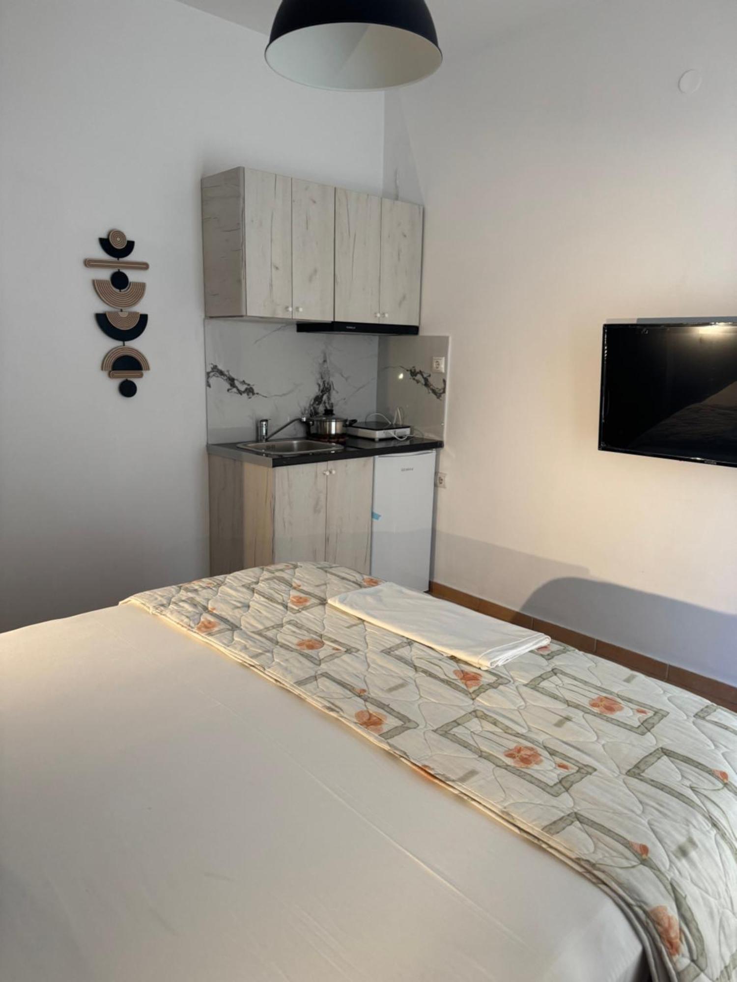 Apartment Rina Sarandë エクステリア 写真