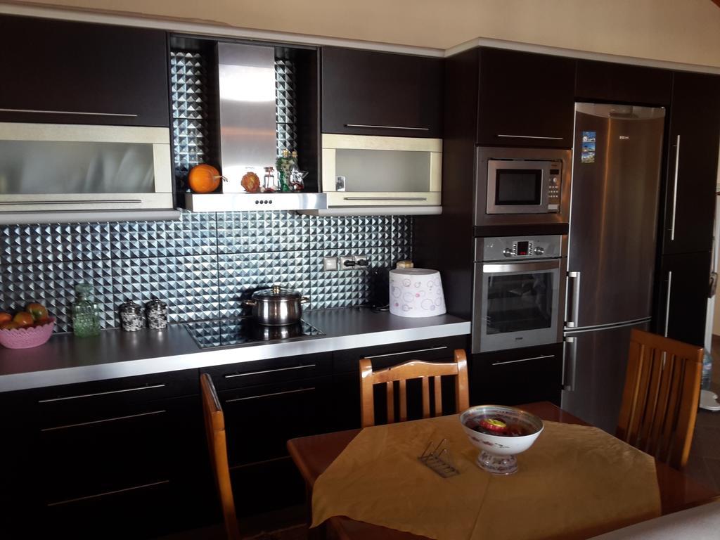 Apartment Rina Sarandë エクステリア 写真