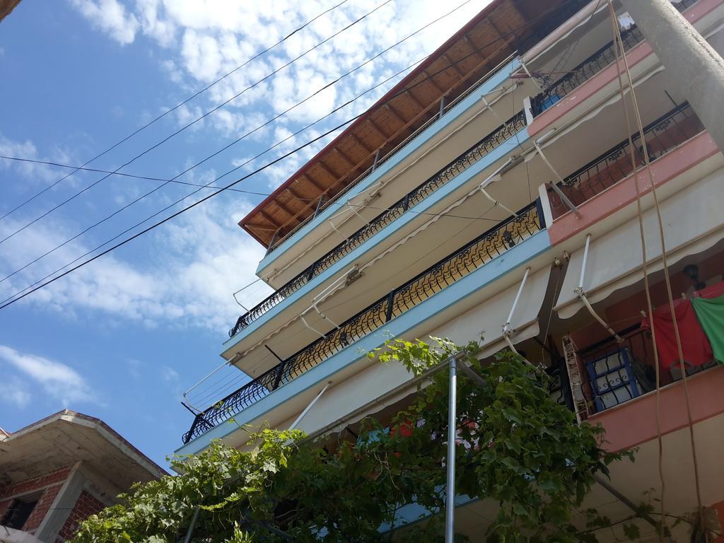 Apartment Rina Sarandë エクステリア 写真