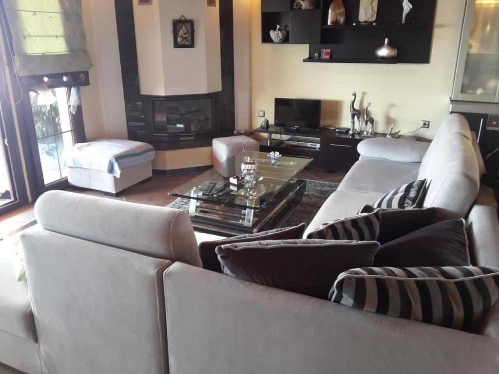 Apartment Rina Sarandë エクステリア 写真